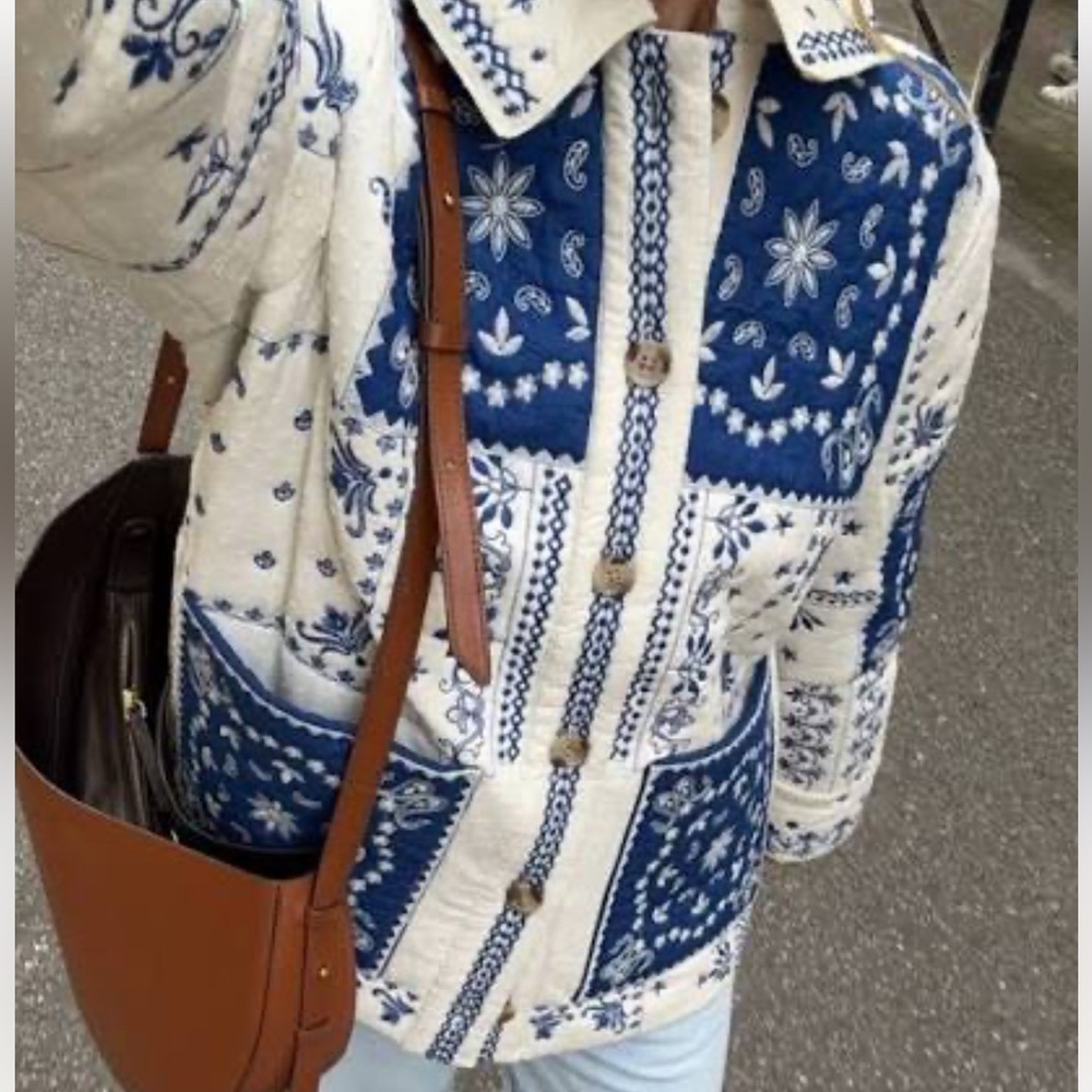 Sezane SMITH JACKET in BLUE ECRU BANDANA Embroidered Women's Jacket - Picture 4 of 13
